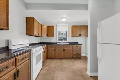 1434 Ridgewood Avenue, Oakwood, OH 44107 - Photo 9