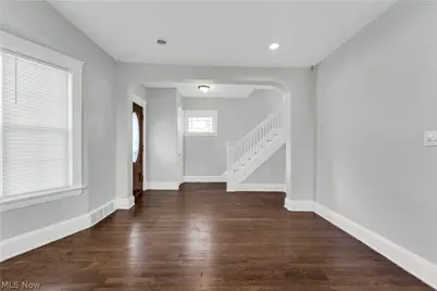 1434 Ridgewood Avenue, Oakwood, OH 44107 - Photo 5