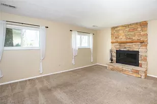 18267 Walnut Dr, Strongsville, OH 44149 - Photo 13