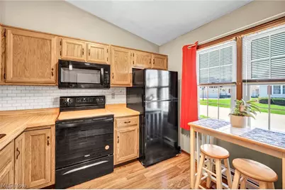 5279 Creekside Boulevard #07, Brunswick, OH 44212 - Photo 13