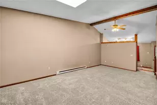 5279 Creekside Blvd, Brunswick, OH 44212 - Photo 9