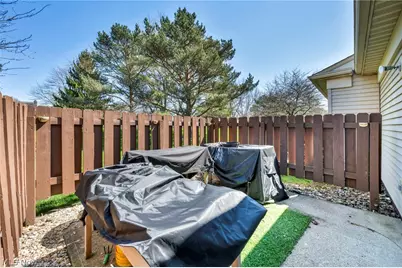 5279 Creekside Boulevard #07, Brunswick, OH 44212 - Photo 35