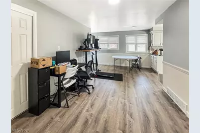 7230 Elmland Avenue, Poland, OH 44514 - Photo 9