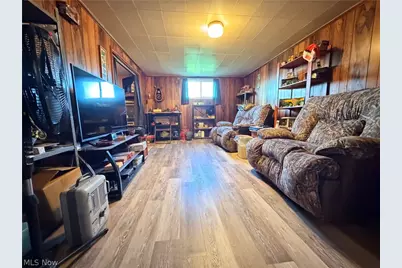 22179 Valley View Drive, West Lafayette, OH 43845 - Photo 23