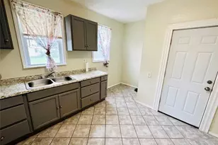 3625 Newark Ave, Loveland, OH 44109 - Photo 9