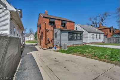 4911 Tuxedo Avenue, Parma, OH 44134 - Photo 39