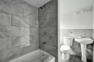 12831 Carrington Ave, Loveland, OH 44135 - Photo 21