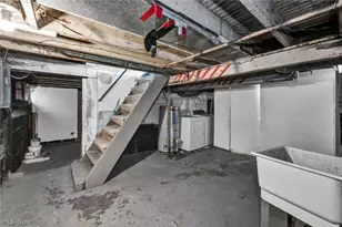 12831 Carrington Ave, Loveland, OH 44135 - Photo 31