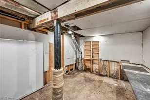 12831 Carrington Ave, Loveland, OH 44135 - Photo 35