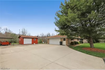 14560 Cenfield Street NE, Alliance, OH 44601 - Photo 41