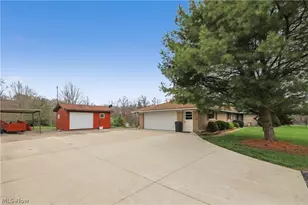 14560 Cenfield St NE, Alliance, OH 44601 - Photo 41