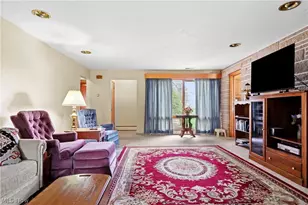 14560 Cenfield St NE, Alliance, OH 44601 - Photo 11