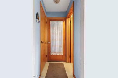 14560 Cenfield Street NE, Alliance, OH 44601 - Photo 27