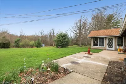 14560 Cenfield Street NE, Alliance, OH 44601 - Photo 43