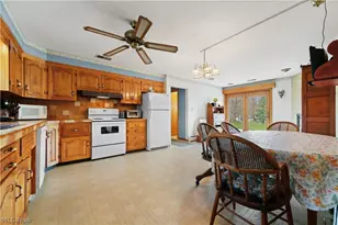 14560 Cenfield St NE, Alliance, OH 44601 - Photo 7