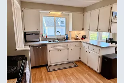 38026 Barber Avenue, Willoughby, OH 44094 - Photo 15