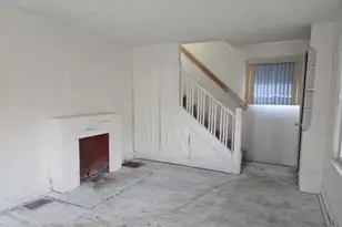 12800 Rexwood Ave, Garfield Heights, OH 44105 - Photo 7