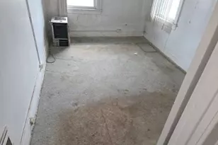 12800 Rexwood Ave, Garfield Heights, OH 44105 - Photo 13