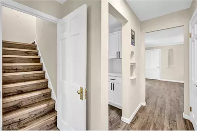 10318 Thrush Avenue, Loveland, OH 44111 - Photo 17