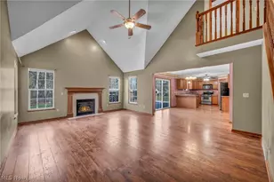 39896 Hope Ct, Elyria, OH 44035 - Photo 7