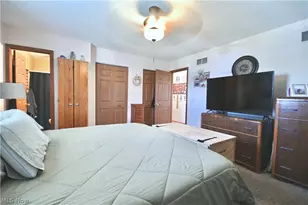 4942 Signature Cir, Austintown, OH 44515 - Photo 17