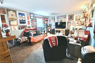 4942 Signature Cir, Austintown, OH 44515 - Photo 11