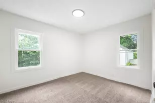 1146 Packard Dr, Akron, OH 44320 - Photo 13
