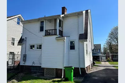 13623 Thornhurst Avenue, Garfield Heights, OH 44105 - Photo 3