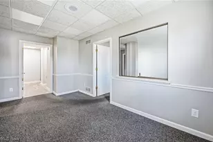 1820 E Market St, Warren, OH 44483 - Photo 13