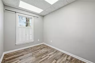 1820 E Market St, Warren, OH 44483 - Photo 21