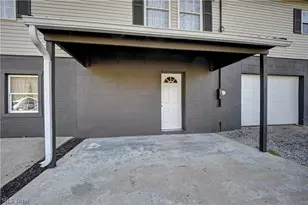 4747 Indian Hill Rd SE, Uhrichsville, OH 44683 - Photo 3