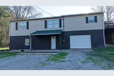 4747 Indian Hill Road SE, Uhrichsville, OH 44683 - Photo 1