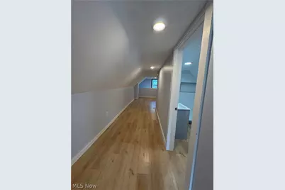 946 E 79th Street, Loveland, OH 44103 - Photo 21