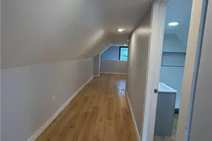 946 E 79th St, Loveland, OH 44103 - Photo 21