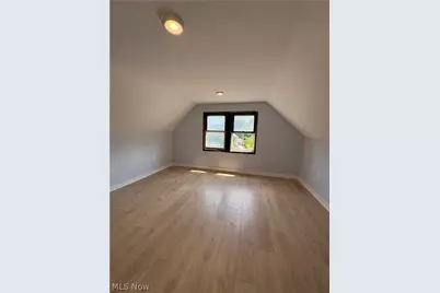 946 E 79th Street, Loveland, OH 44103 - Photo 23