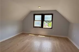 946 E 79th St, Loveland, OH 44103 - Photo 23