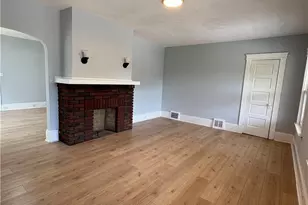 946 E 79th St, Loveland, OH 44103 - Photo 17