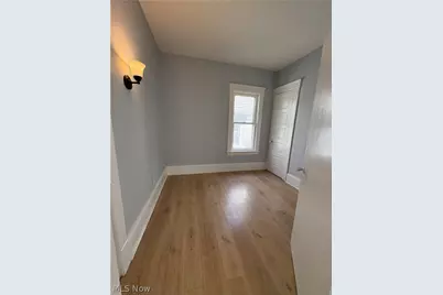 946 E 79th Street, Loveland, OH 44103 - Photo 5