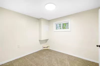 1155 Stanwood Avenue, Akron, OH 44314 - Photo 25