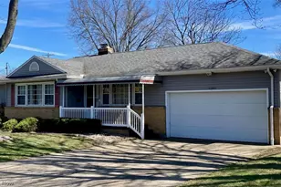 2305 S Schenley Ave, Youngstown, OH 44511 - Photo 3