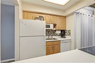 2591 Jefferson Place #B, Stow, OH 44224 - Photo 13