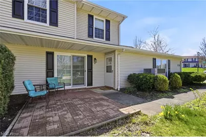 2591 Jefferson Place #B, Stow, OH 44224 - Photo 3