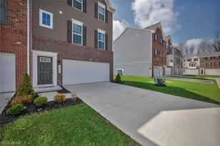 34566 Ethan Way, Willoughby, OH 44094 - Photo 3