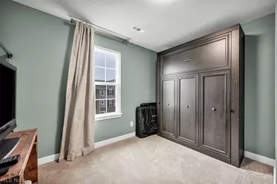 34566 Ethan Way, Willoughby, OH 44094 - Photo 17