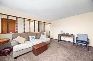 9810 Daniels Rd, Seville, OH 44273 - Photo 7