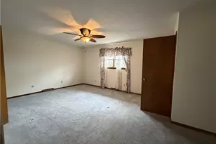 113 Martha Dr, St Clairsville, OH 43950 - Photo 27