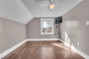 5628 Pacific Ave, Loveland, OH 44102 - Photo 23