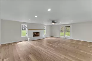 8195 N Palmyra Rd, Canfield, OH 44406 - Photo 13