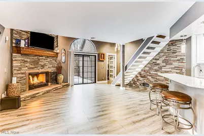 4032 Saint Andrews Court #1, Canfield, OH 44406 - Photo 3