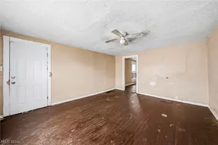 798 E 100th St, Loveland, OH 44108 - Photo 9